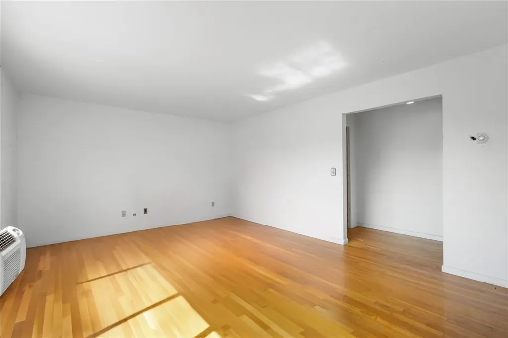 55 Catskill Avenue Yonkers NY 10704