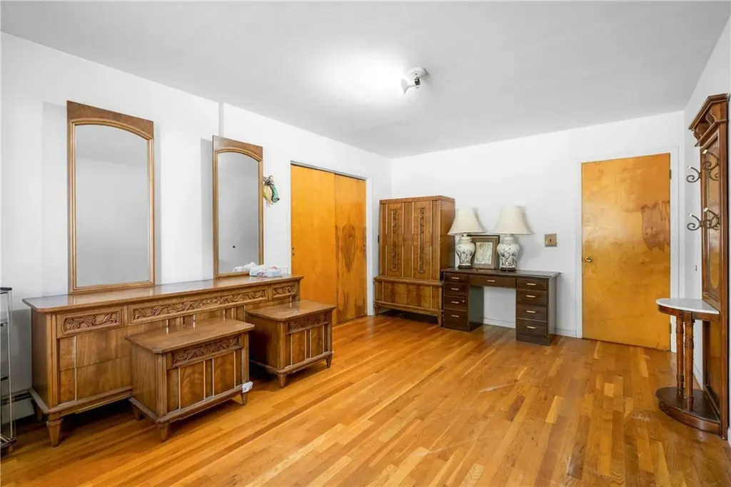 55 Catskill Avenue Yonkers NY 10704
