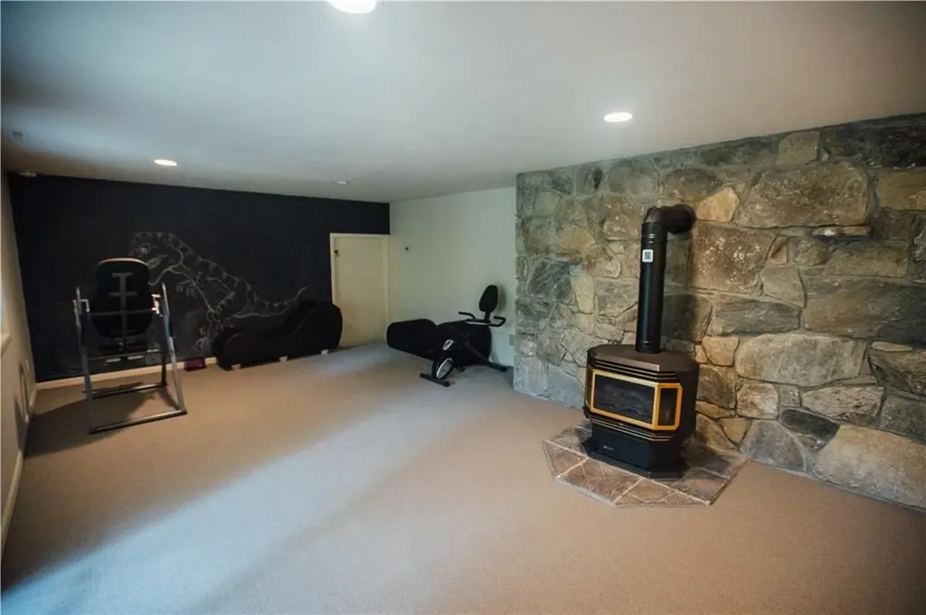 16 Old Stone Road Garrison NY 10524
