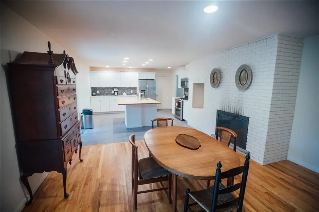16 Old Stone Road Garrison NY 10524