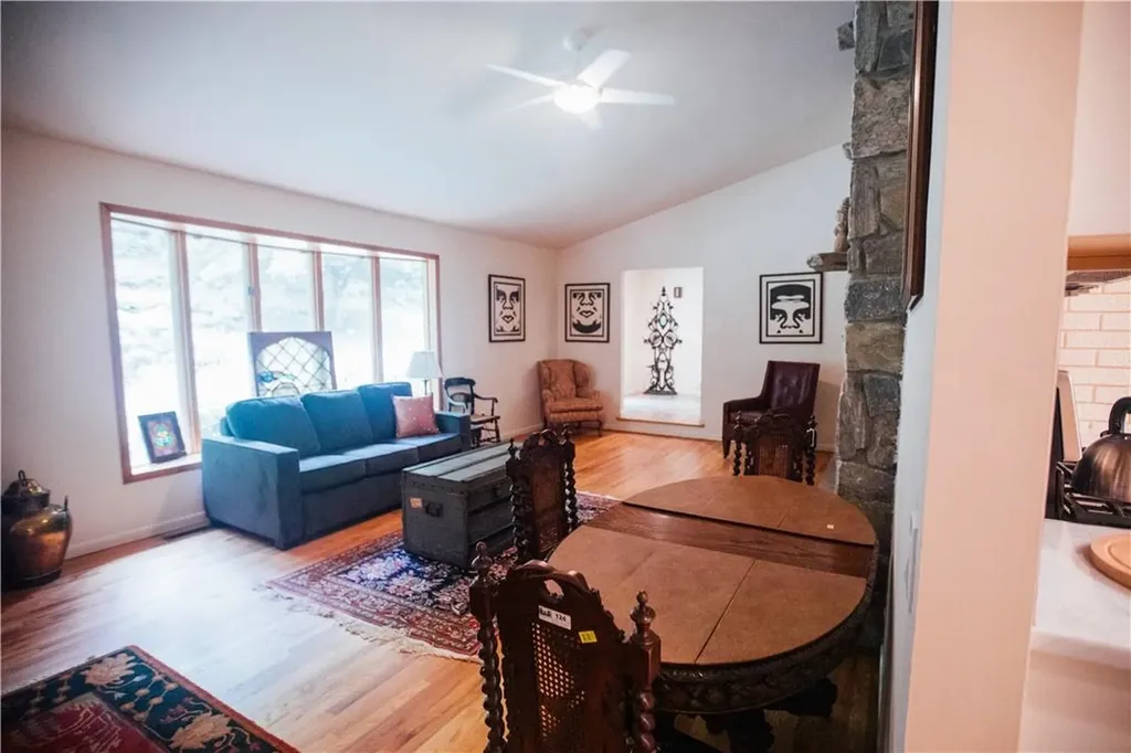 16 Old Stone Road Garrison NY 10524