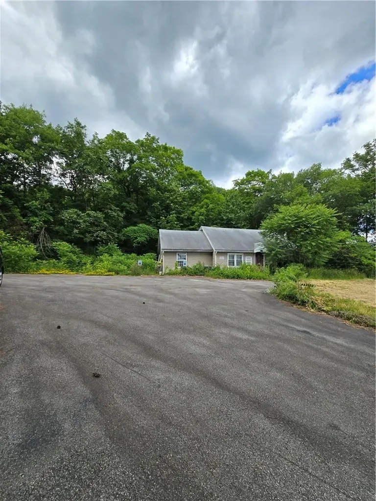 3523 Us-9w Highland NY 12528