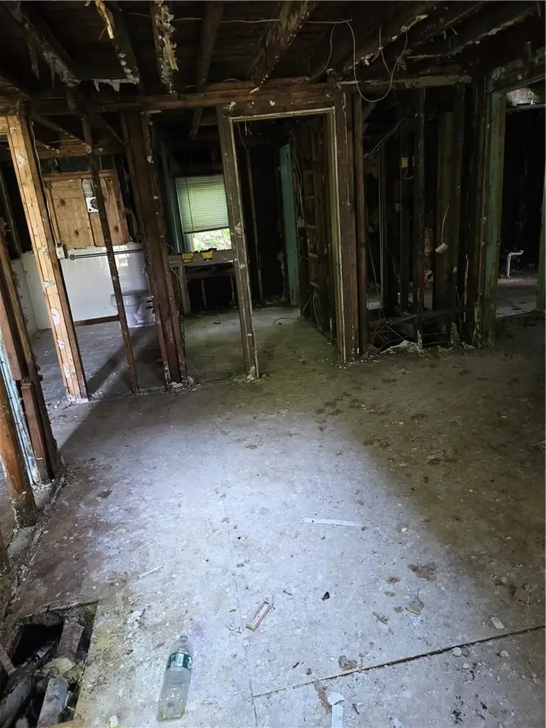 3523 Us-9w Highland NY 12528