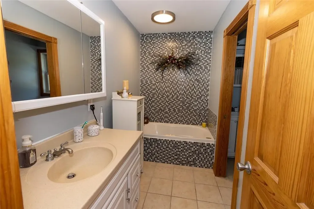 253 Bowers Road Rock Hill NY 12775