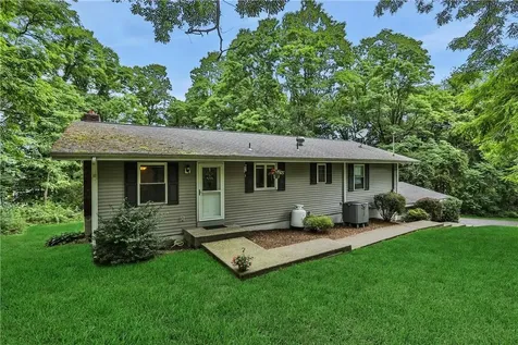 26 Spencer Drive Red Hook NY 12571