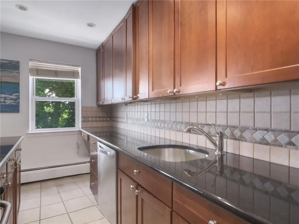 38 4th Avenue Nyack NY 10960