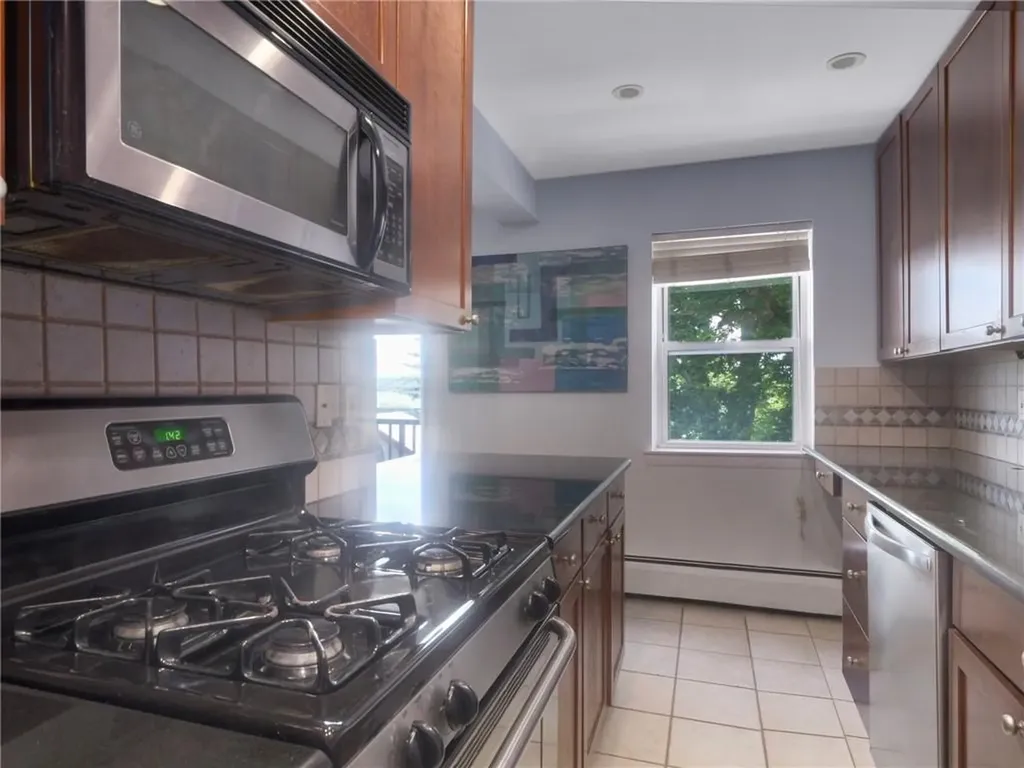38 4th Avenue Nyack NY 10960