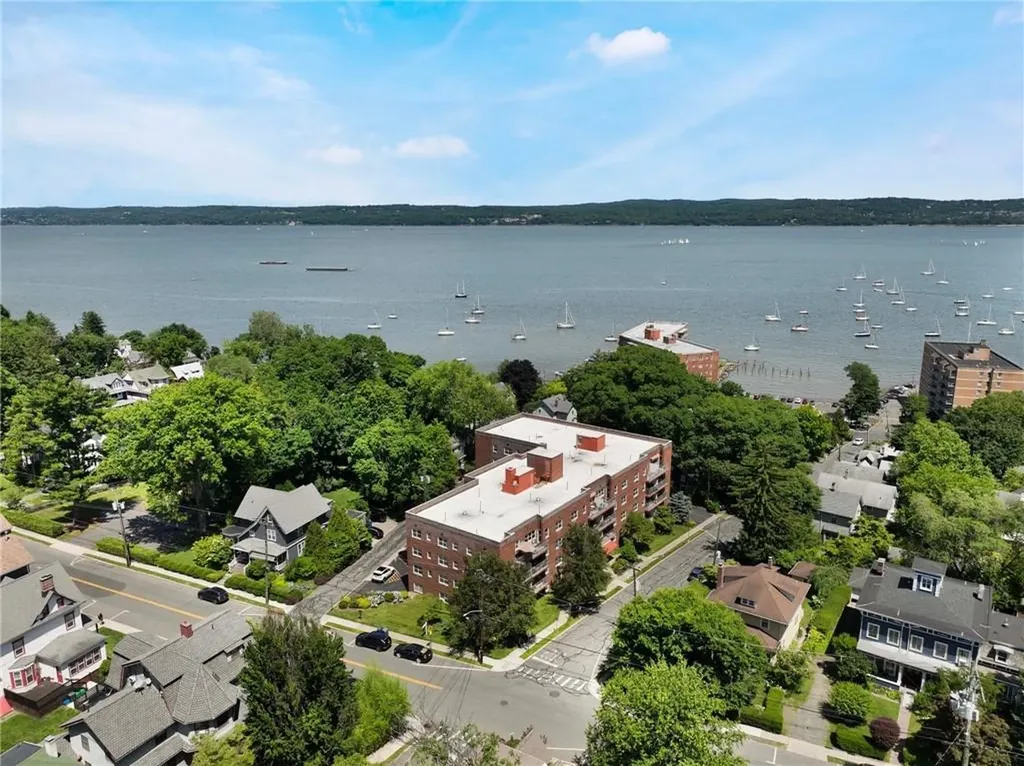 38 4th Avenue Nyack NY 10960