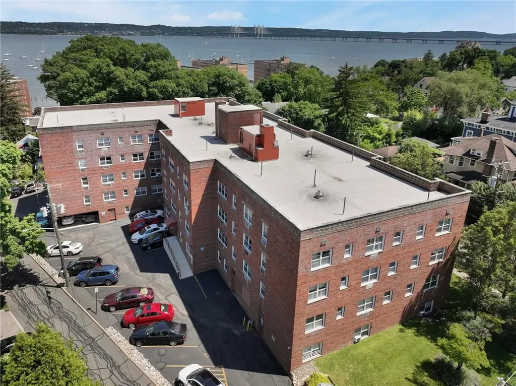 38 4th Avenue Nyack NY 10960