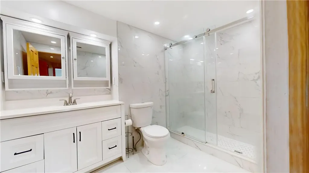 3718 Neptune Avenue Brooklyn NY 11224