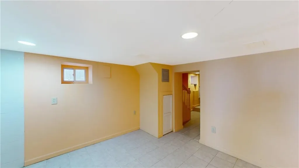3718 Neptune Avenue Brooklyn NY 11224