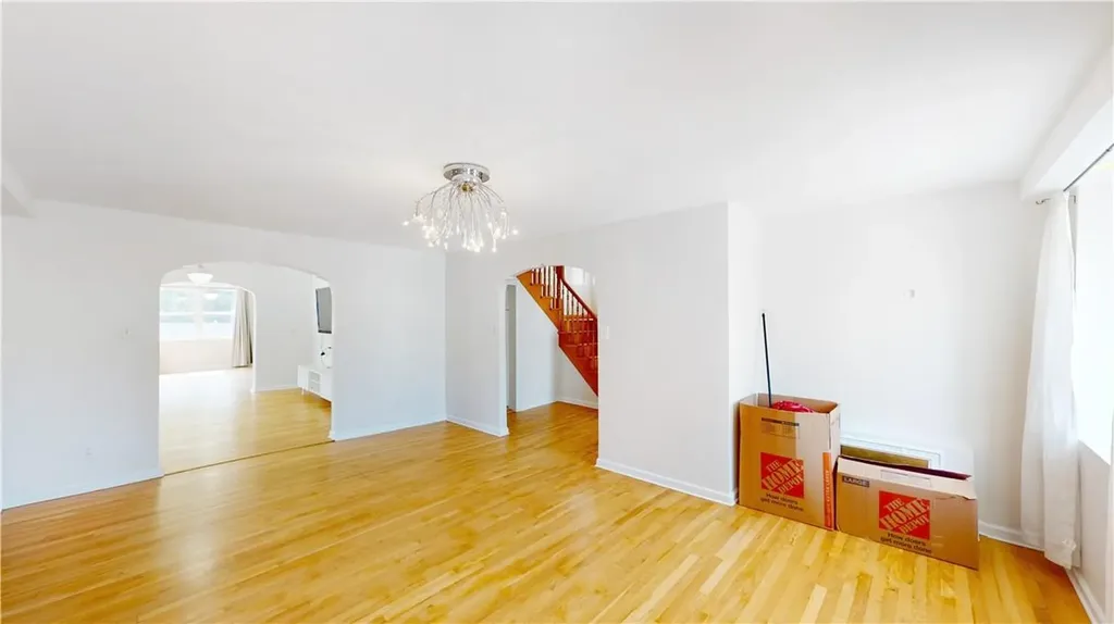 3718 Neptune Avenue Brooklyn NY 11224