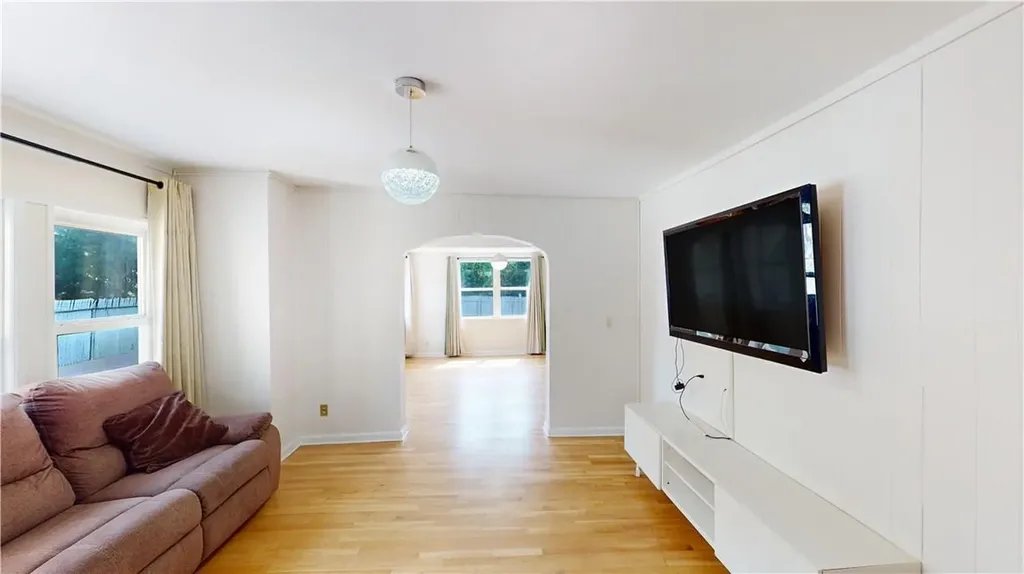 3718 Neptune Avenue Brooklyn NY 11224
