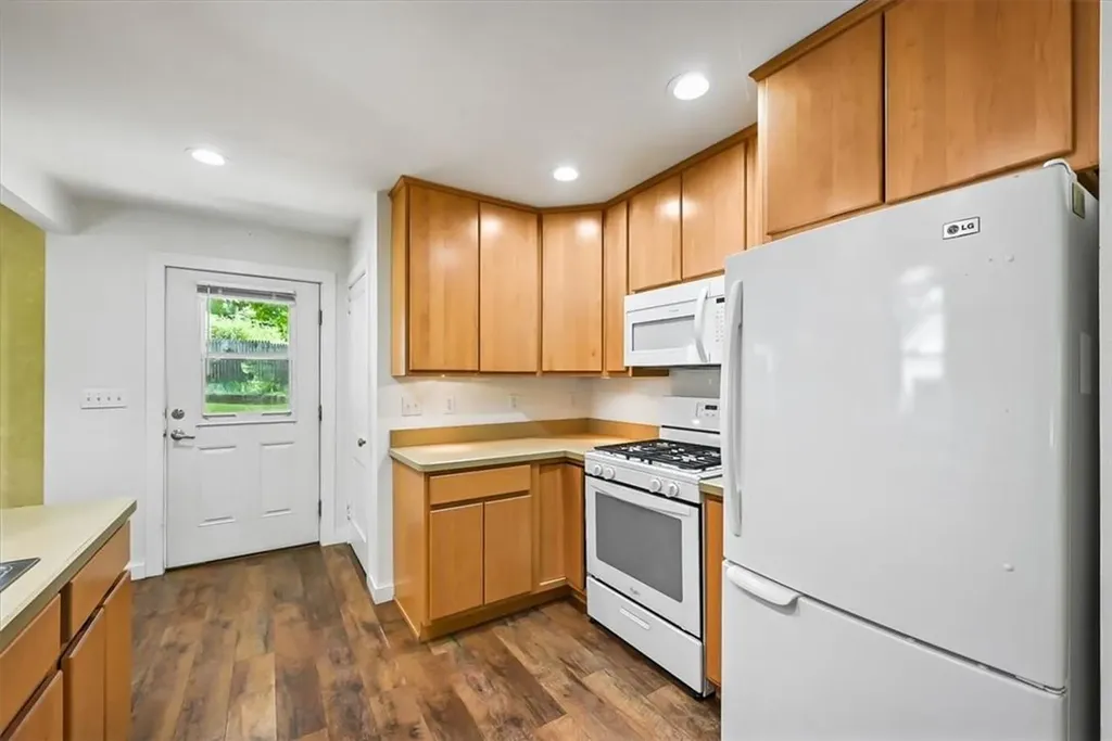 94 Galloway Road Warwick NY 10990