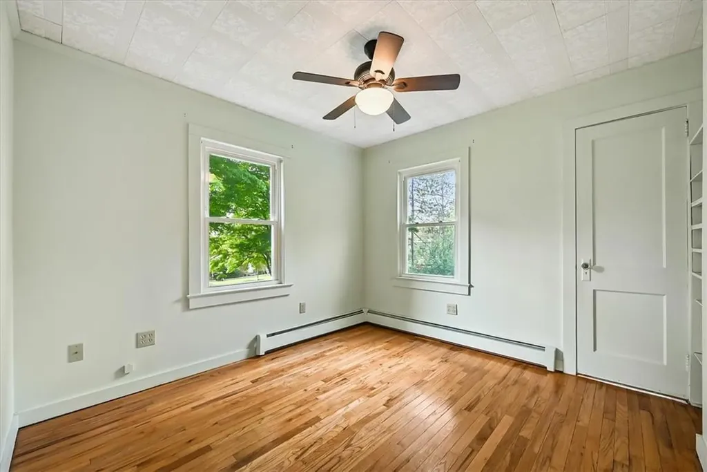 94 Galloway Road Warwick NY 10990