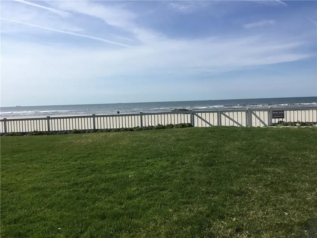 1641 Ocean Boulevard Atlantic Beach NY 11509