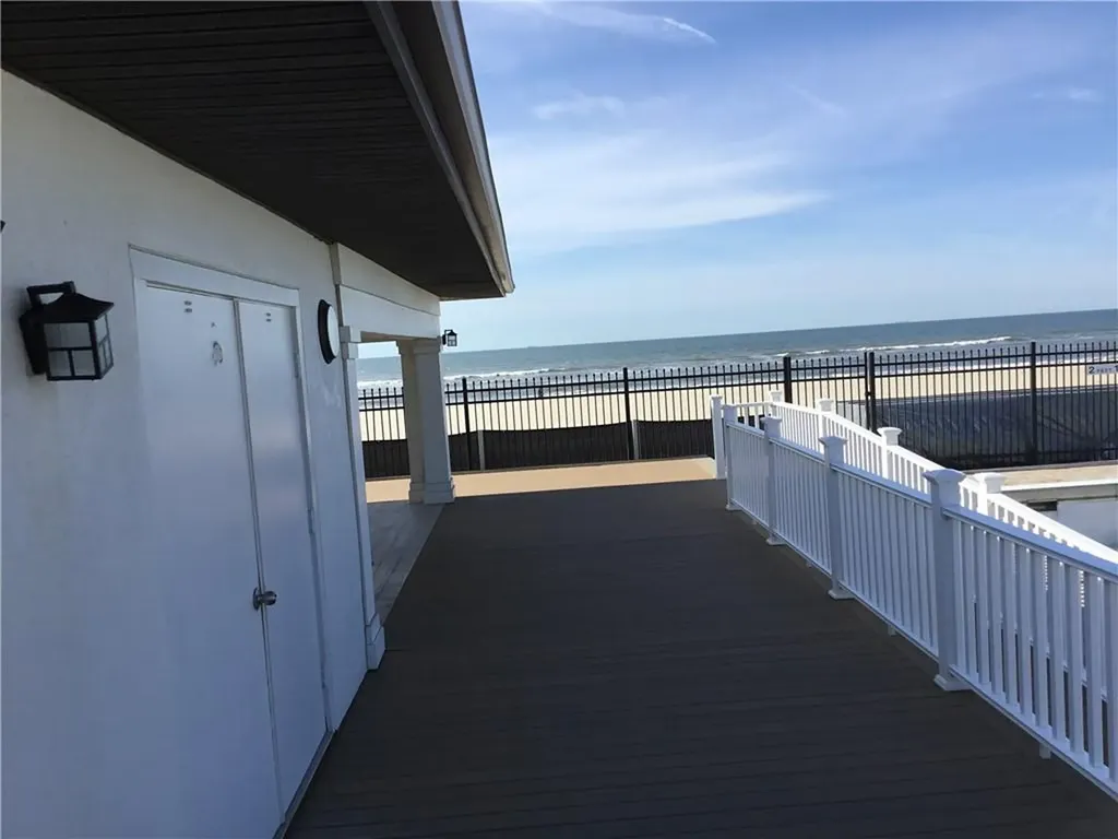 1641 Ocean Boulevard Atlantic Beach NY 11509