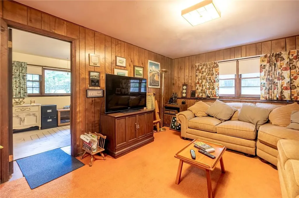 94 Smith Hill Road Airmont NY 10952