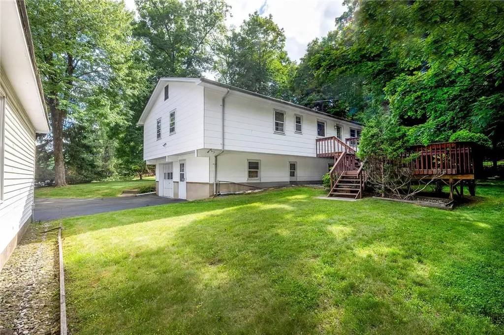 94 Smith Hill Road Airmont NY 10952