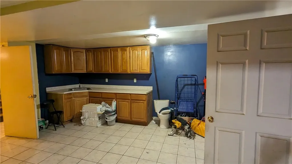 1787 Monroe Avenue Bronx NY 10457