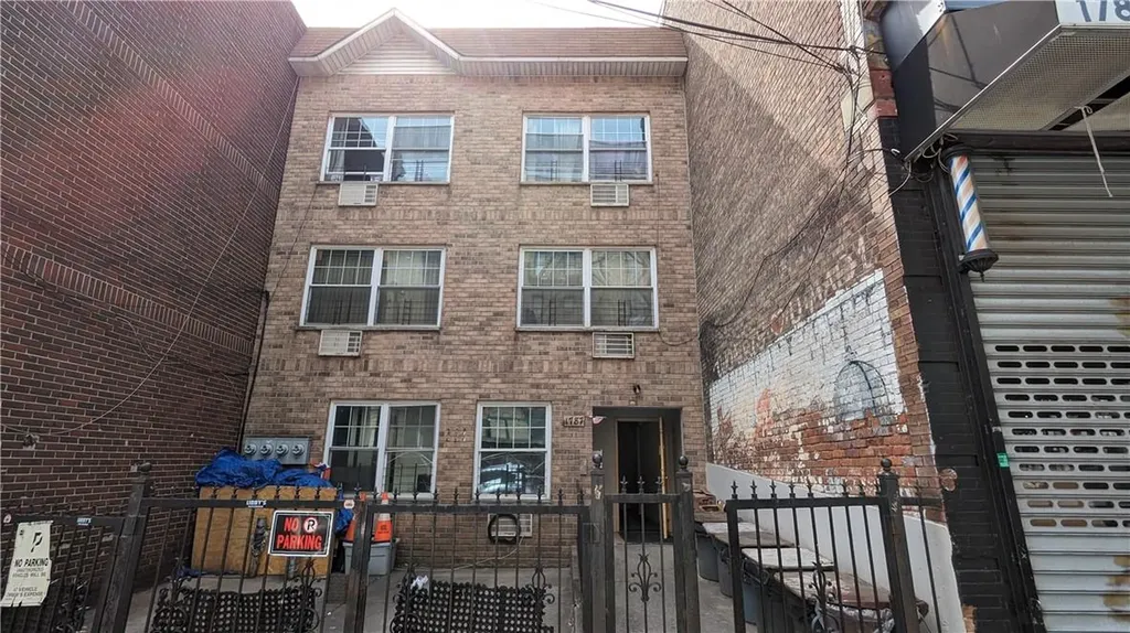 1787 Monroe Avenue Bronx NY 10457