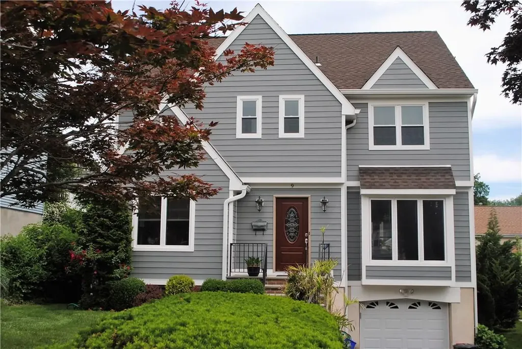9 Brookside Lane Harrison NY 10528