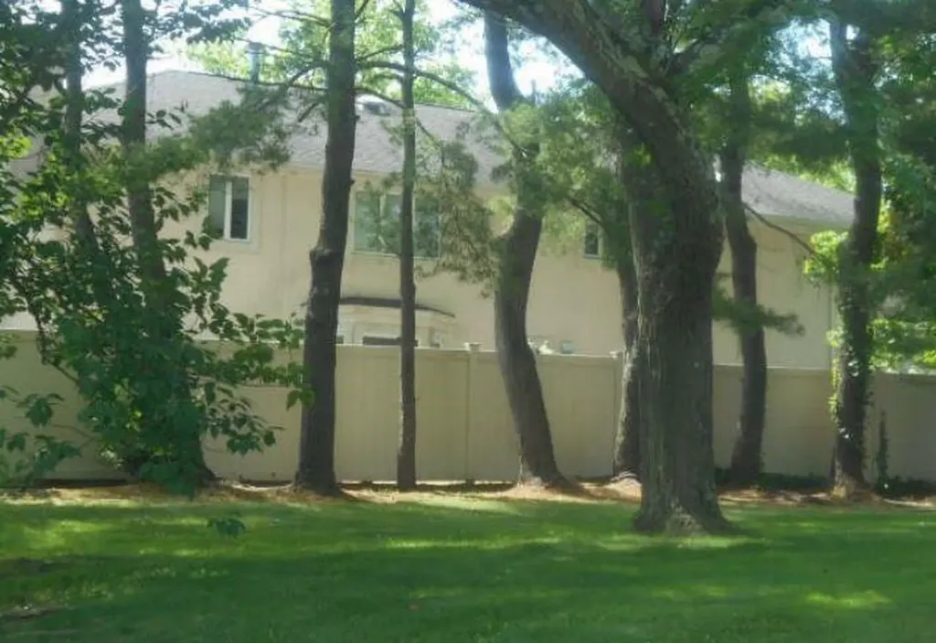 35 Bonaire Drive Dix Hills NY 11746