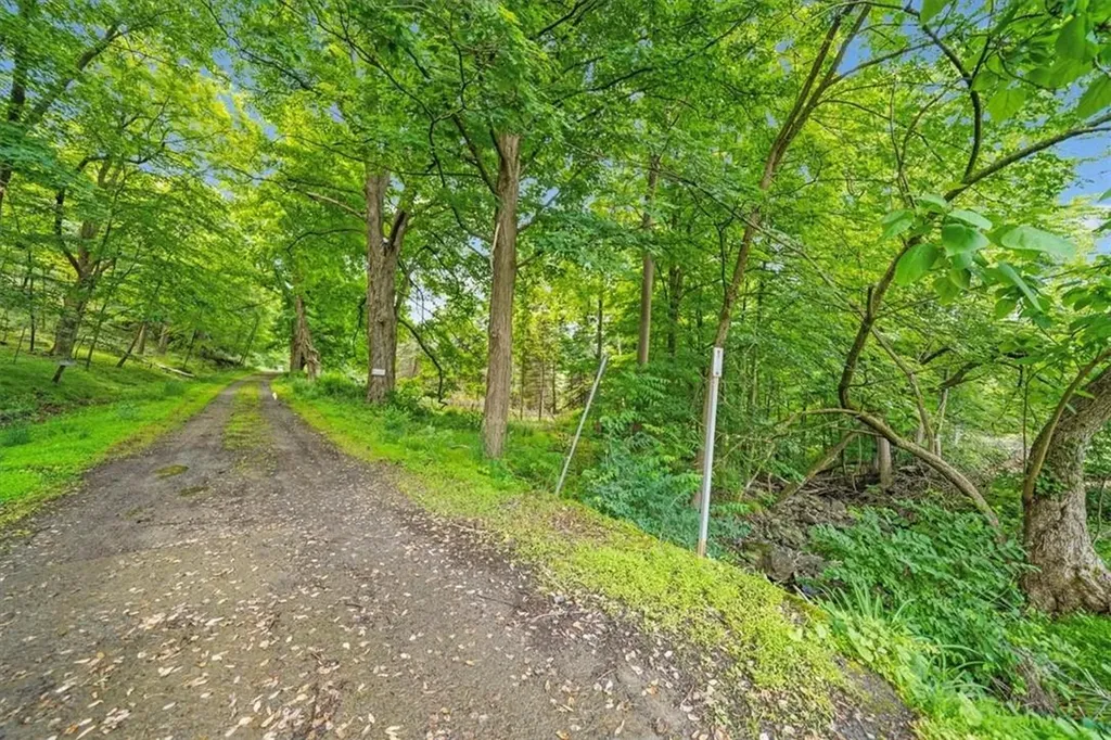 297 Estrada Road Central Valley NY 10917