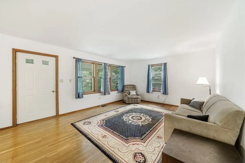 297 Estrada Road Central Valley NY 10917
