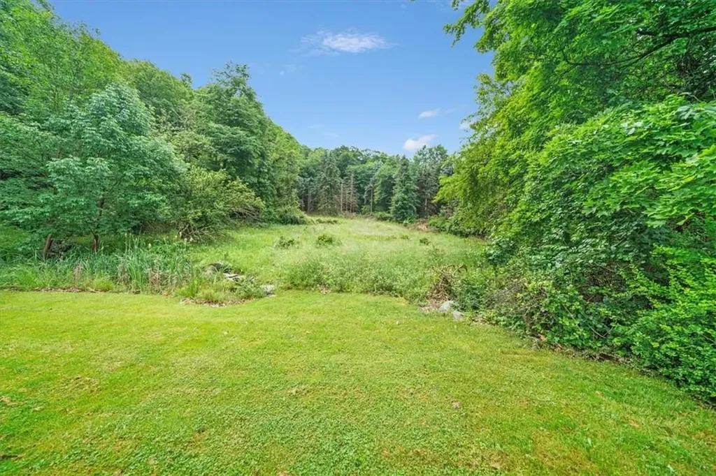 297 Estrada Road Central Valley NY 10917