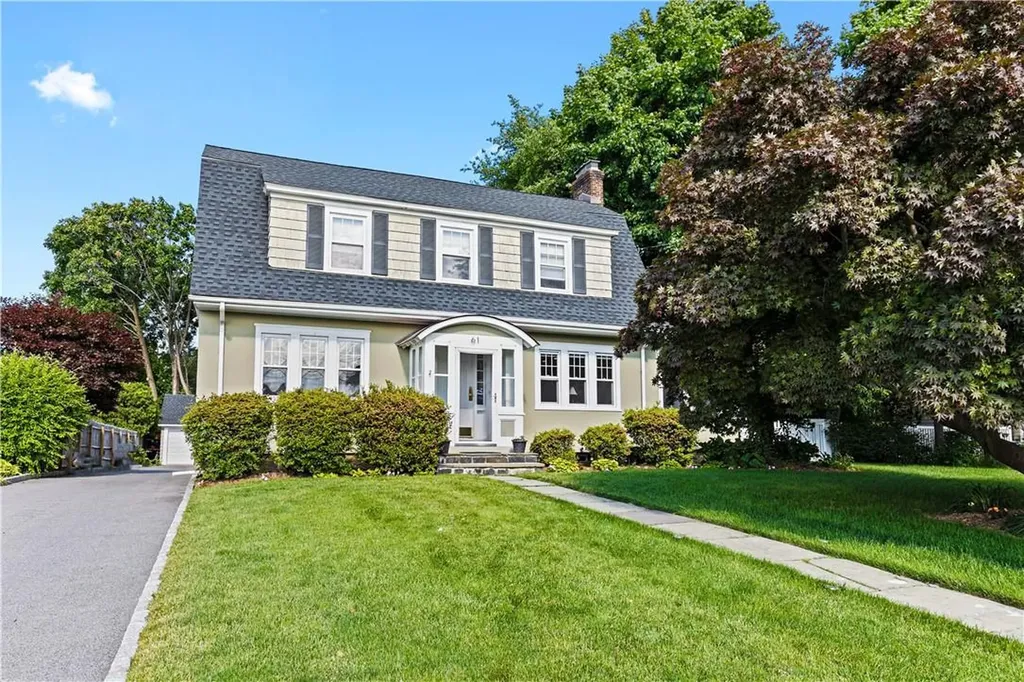 61 Lafayette Drive Port Chester NY 10573