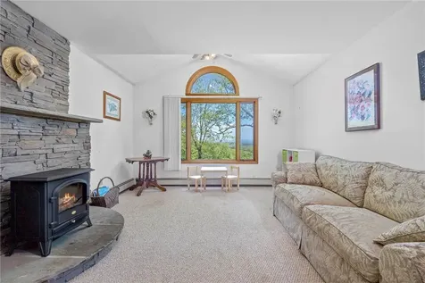 231 Manorville Road Saugerties NY 12477