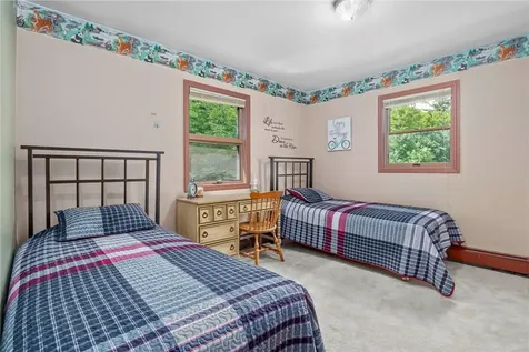 231 Manorville Road Saugerties NY 12477