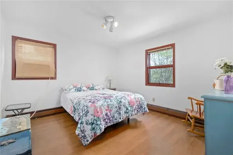 231 Manorville Road Saugerties NY 12477