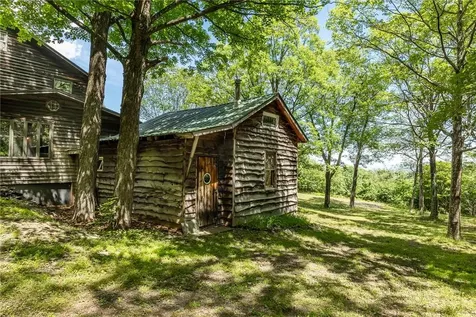 231 Manorville Road Saugerties NY 12477