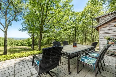 231 Manorville Road Saugerties NY 12477