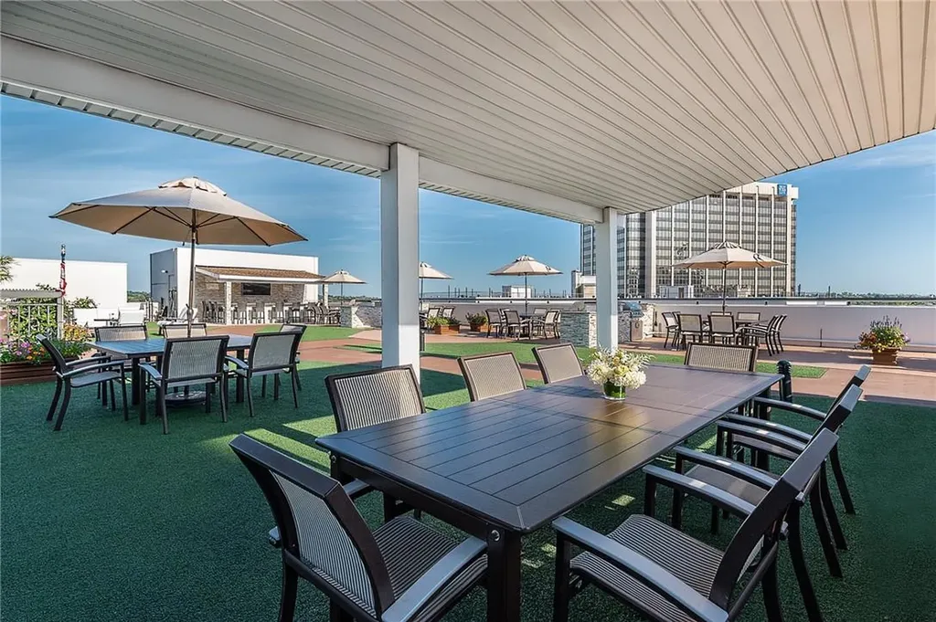 10 City Place White Plains NY 10601