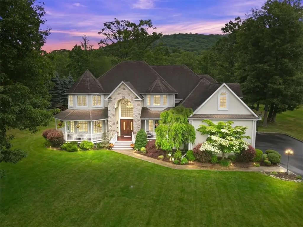 49 Greenwich Avenue Central Valley NY 10917