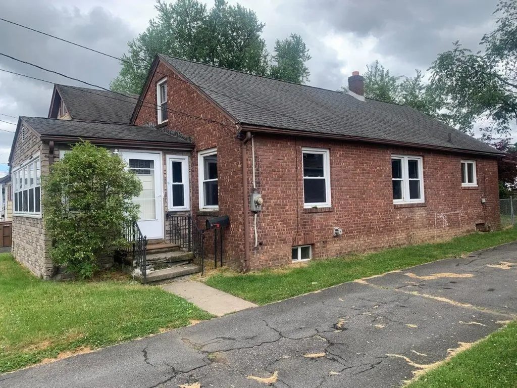 67 Wrentham Street Kingston NY 12401