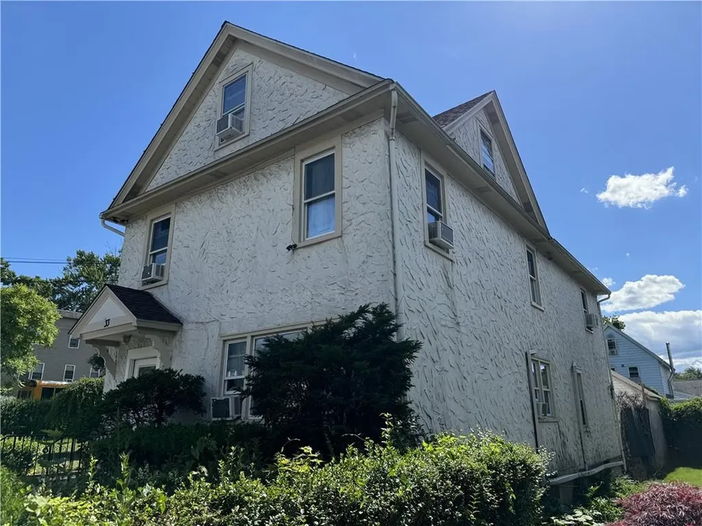 33 Independence Street White Plains NY 10606