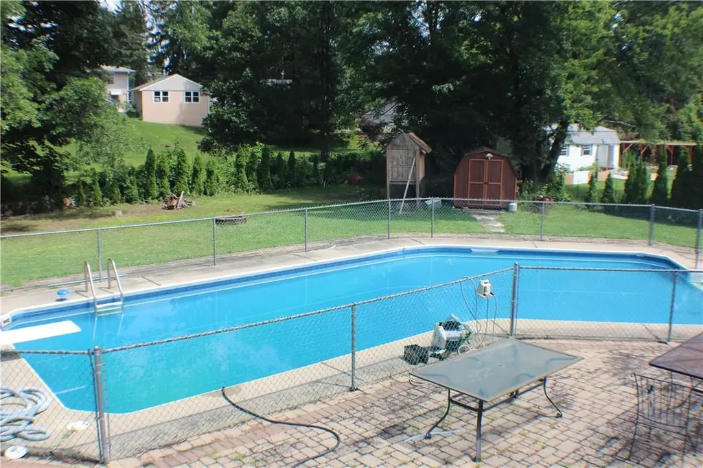 7 Bayberry Lane Poughkeepsie NY 12603