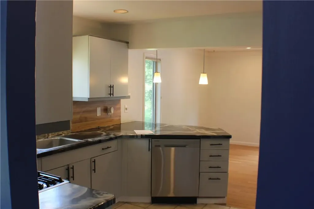 7 Bayberry Lane Poughkeepsie NY 12603