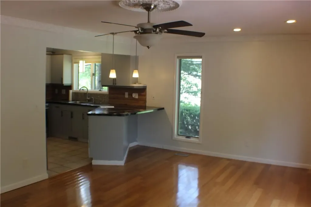 7 Bayberry Lane Poughkeepsie NY 12603