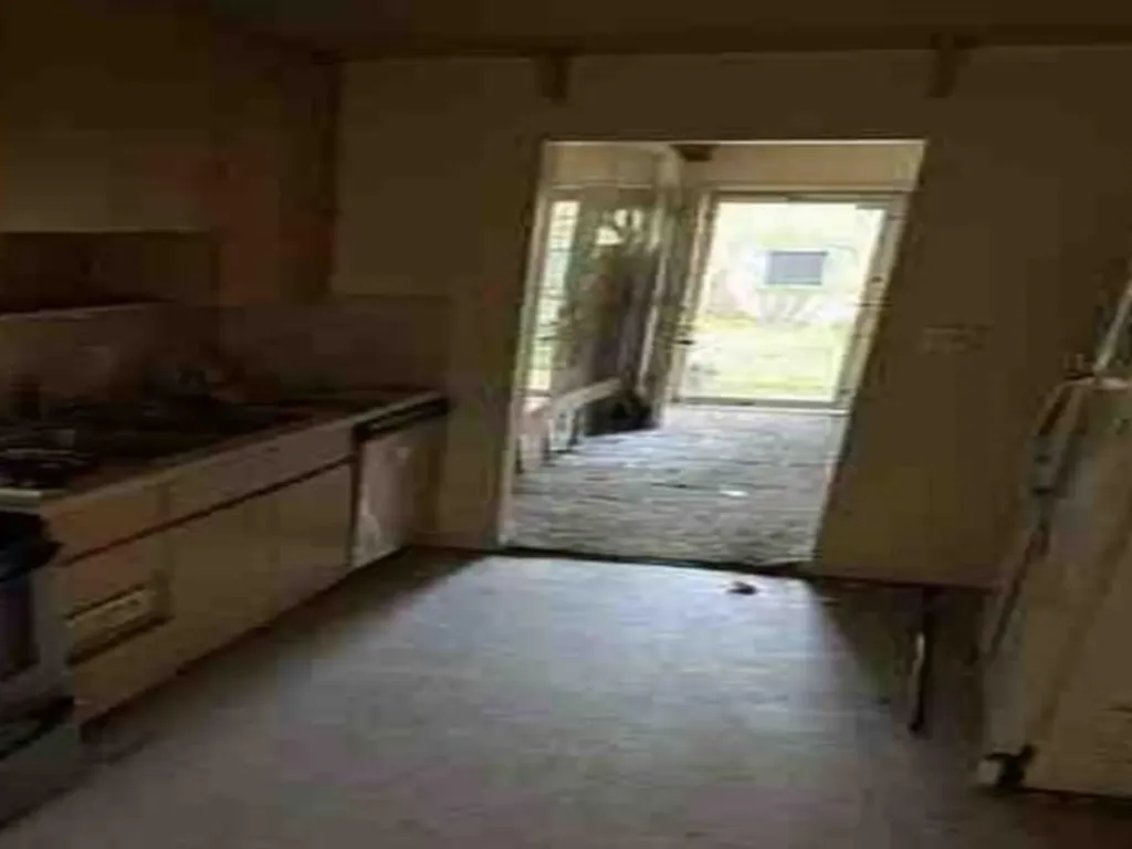 64 Brooksite Drive Smithtown NY 11787
