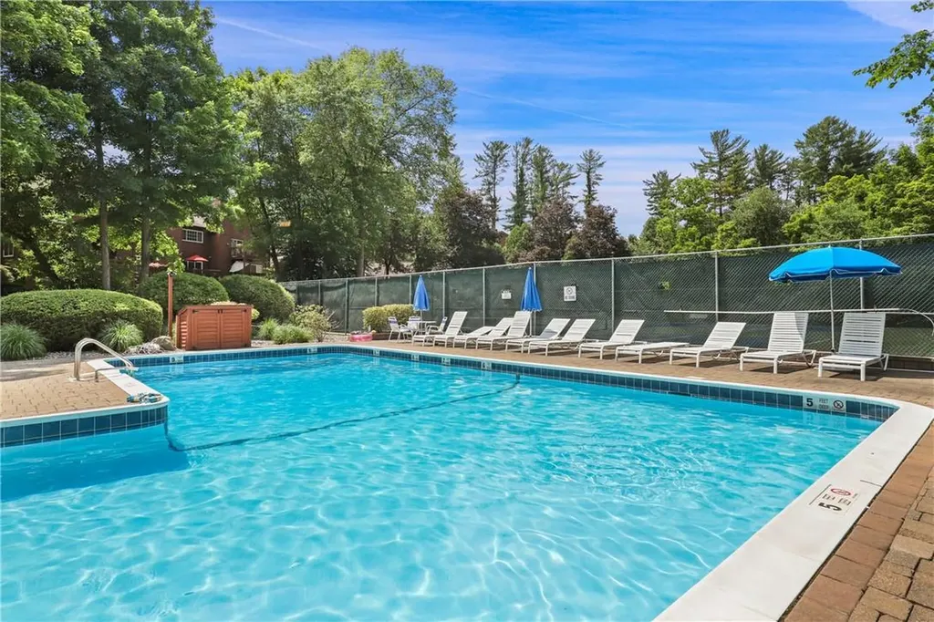 806 Orchard Hill Lane Brewster NY 10509