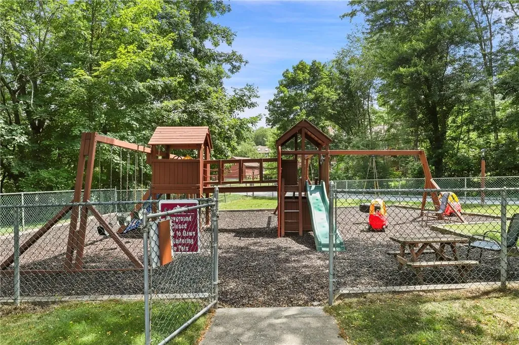 806 Orchard Hill Lane Brewster NY 10509