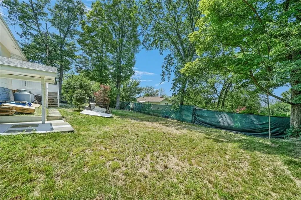 27 Woodycrest Trail Monroe NY 10950