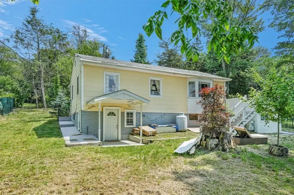 27 Woodycrest Trail Monroe NY 10950