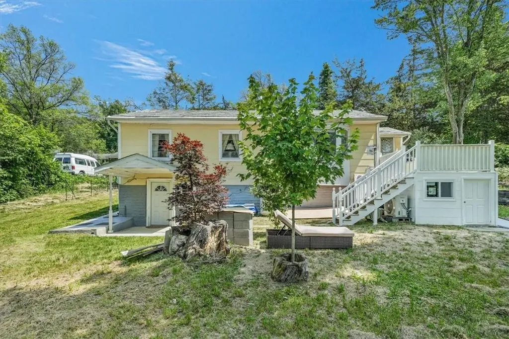 27 Woodycrest Trail Monroe NY 10950
