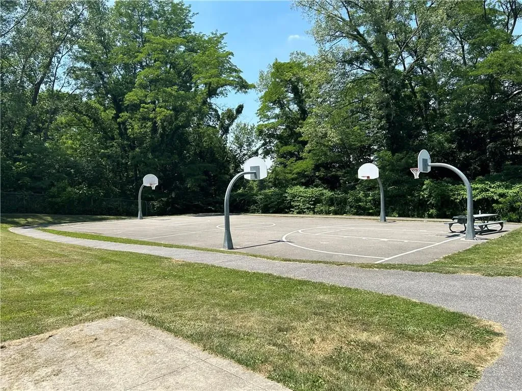27 Woodycrest Trail Monroe NY 10950